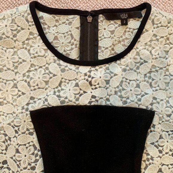 Classy, work appropriate dress (size 2) - Picture 4 of 4